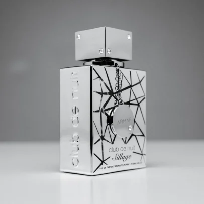 armaf-club-de-nuit-sillage